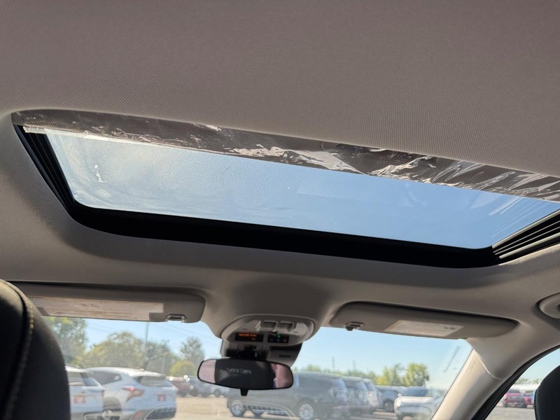 Chevrolet Trax Vehicle Full-screen Gallery Image 6