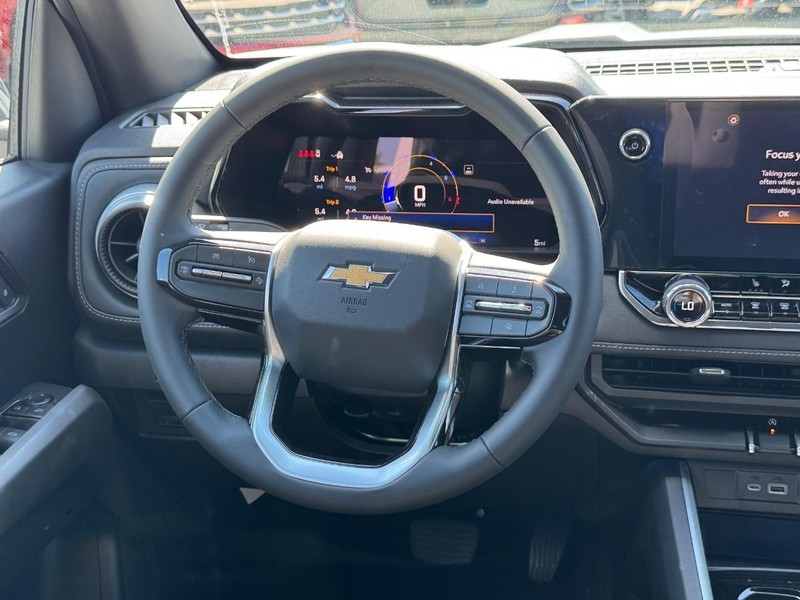 Chevrolet Colorado Vehicle Full-screen Gallery Image 7