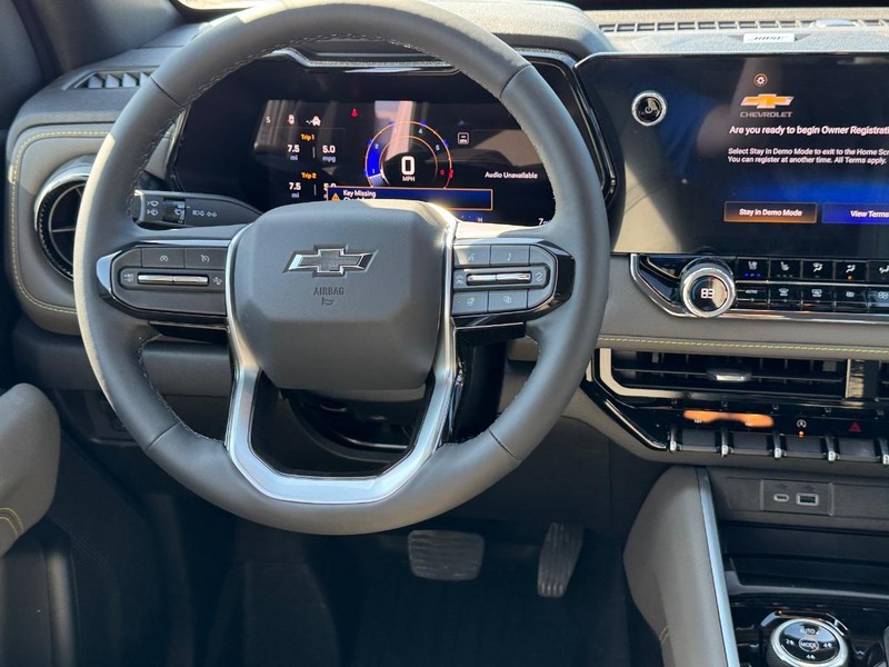 Chevrolet Colorado Vehicle Full-screen Gallery Image 7