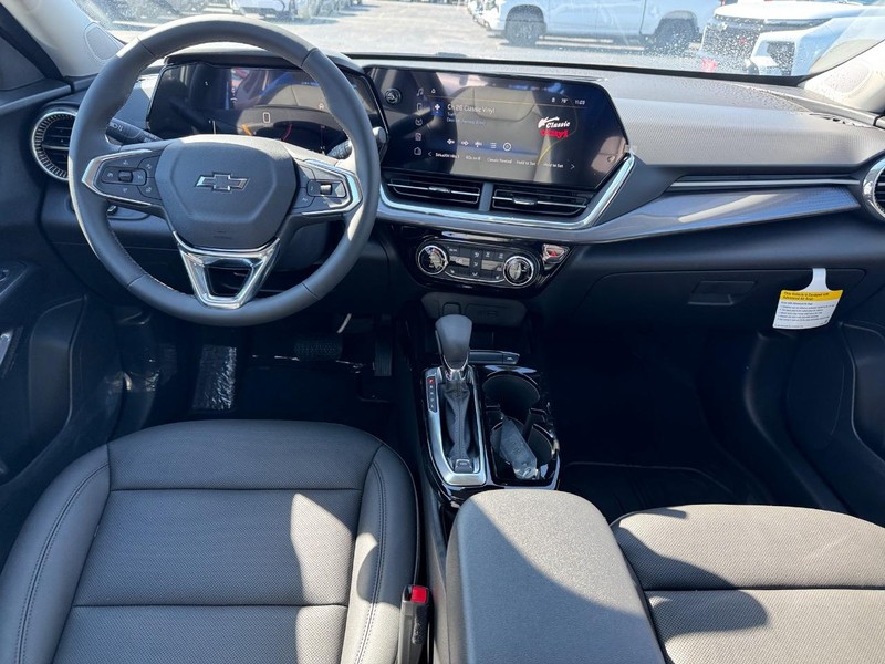 Chevrolet Trax Vehicle Full-screen Gallery Image 7