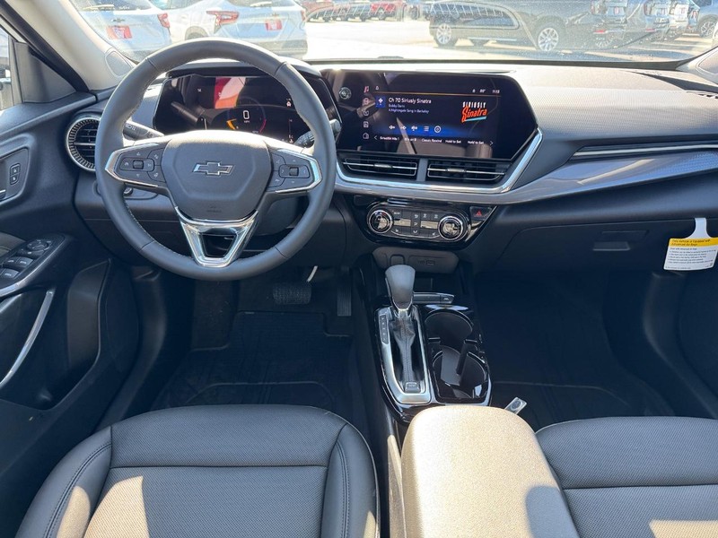 Chevrolet Trax Vehicle Full-screen Gallery Image 6
