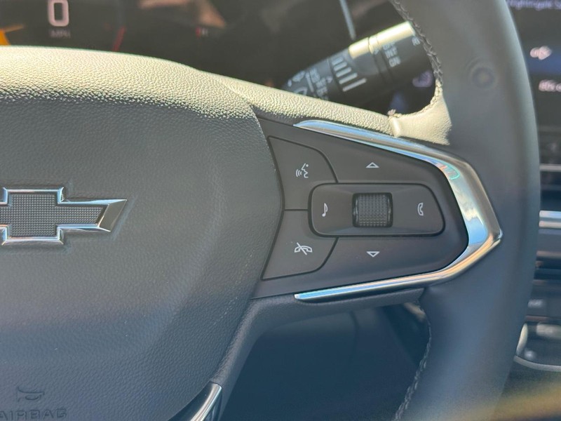 Chevrolet Trax Vehicle Full-screen Gallery Image 15