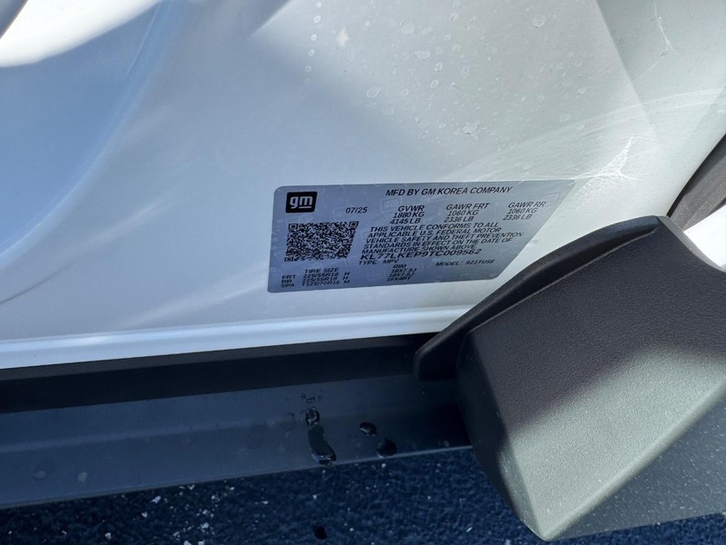 Chevrolet Trax Vehicle Full-screen Gallery Image 18