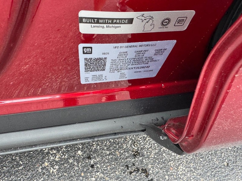 Chevrolet Traverse Vehicle Full-screen Gallery Image 20