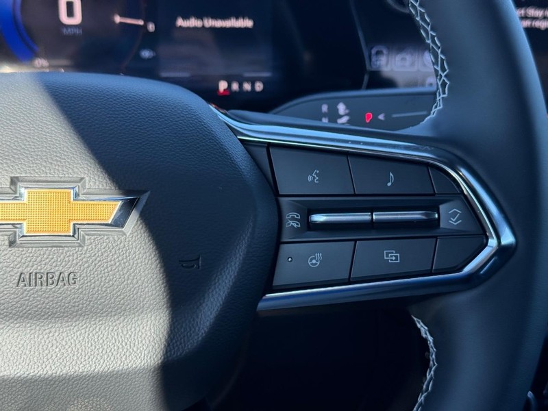 Chevrolet Equinox EV Vehicle Full-screen Gallery Image 14