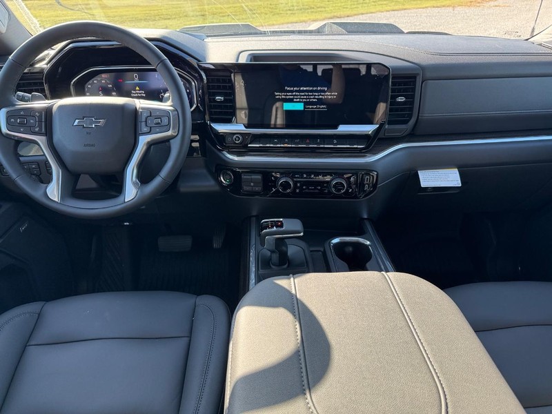 Chevrolet Silverado 1500 Vehicle Full-screen Gallery Image 7