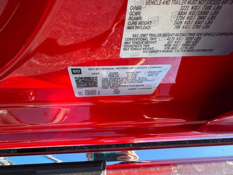 Chevrolet Silverado 1500 Vehicle Full-screen Gallery Image 17