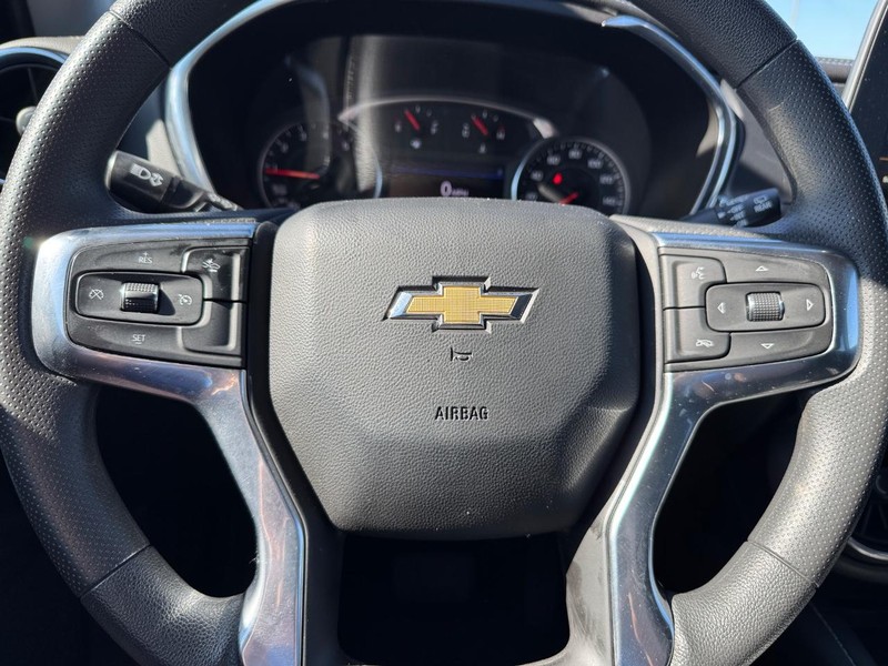 Chevrolet Blazer Vehicle Full-screen Gallery Image 17