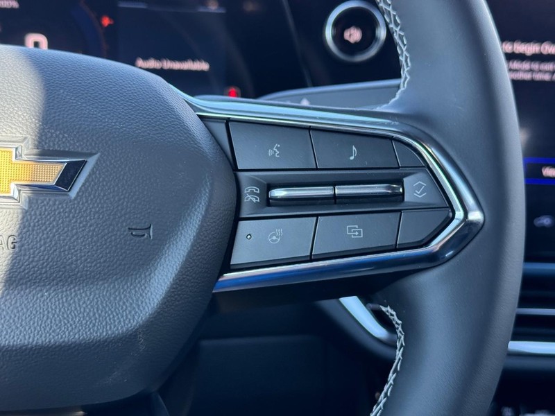 Chevrolet Equinox EV Vehicle Full-screen Gallery Image 14