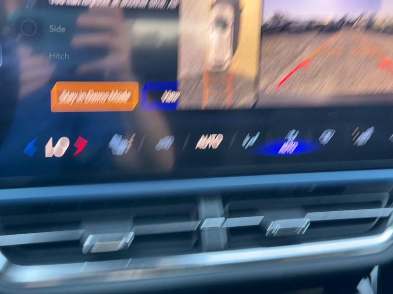 Chevrolet Equinox EV Vehicle Full-screen Gallery Image 15