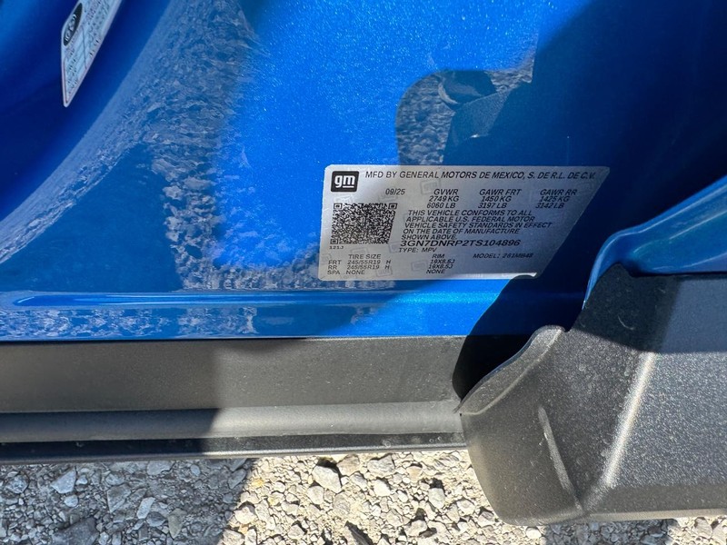 Chevrolet Equinox EV Vehicle Full-screen Gallery Image 17