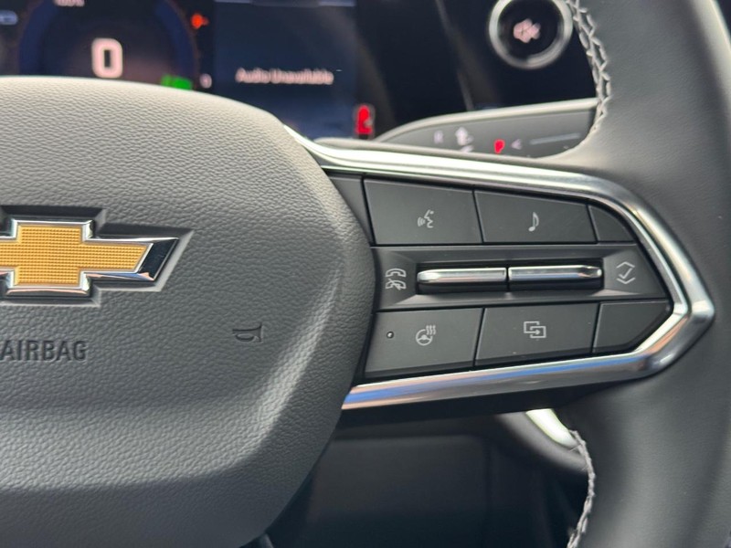 Chevrolet Equinox EV Vehicle Full-screen Gallery Image 14
