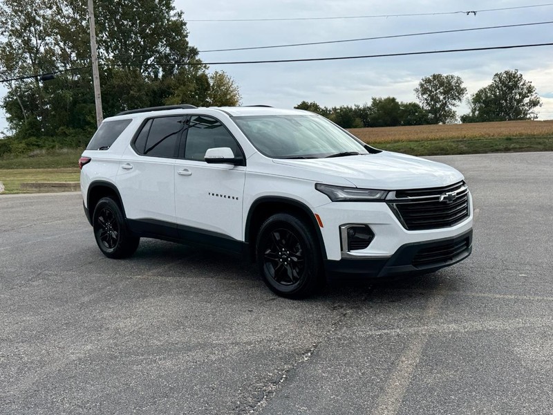 Chevrolet Traverse Vehicle Full-screen Gallery Image 8