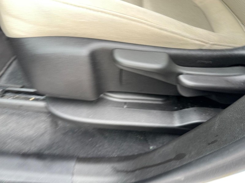 Chevrolet Traverse Vehicle Full-screen Gallery Image 17