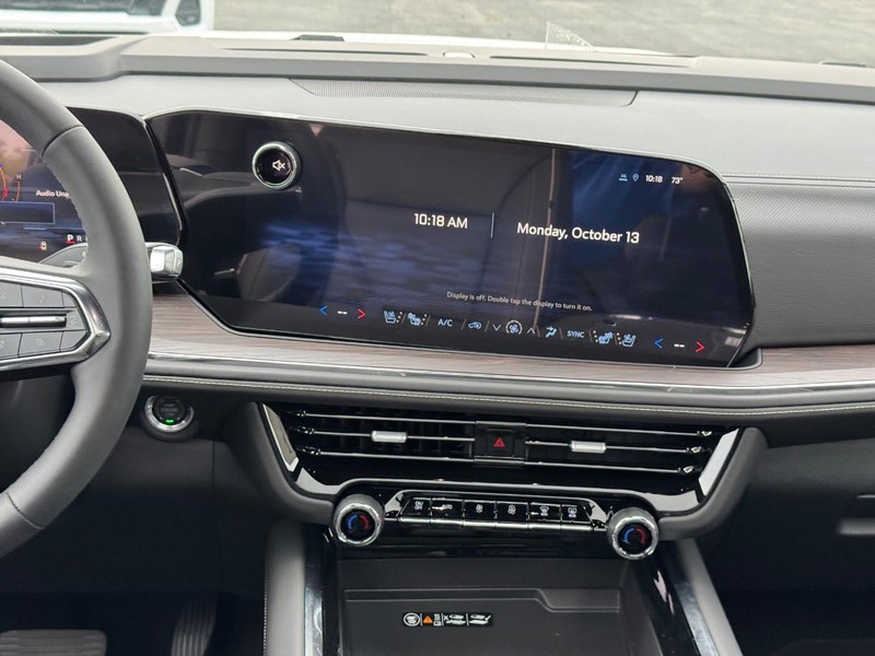 Chevrolet Tahoe Vehicle Full-screen Gallery Image 11