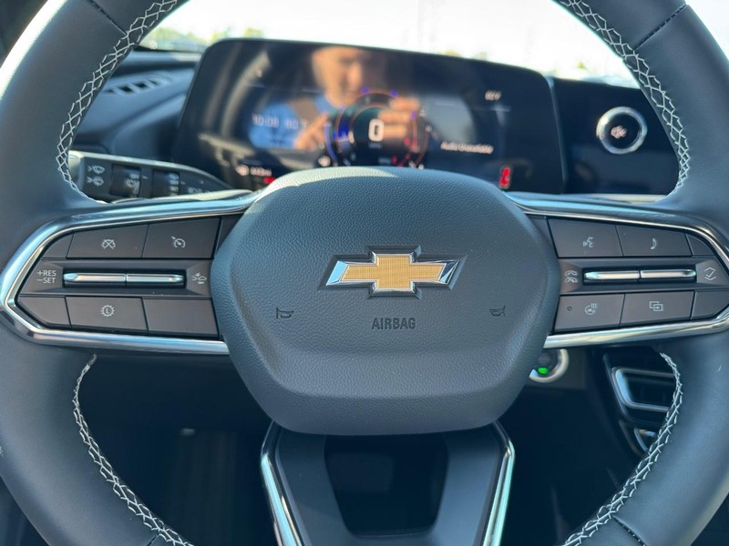 Chevrolet Traverse Vehicle Full-screen Gallery Image 14