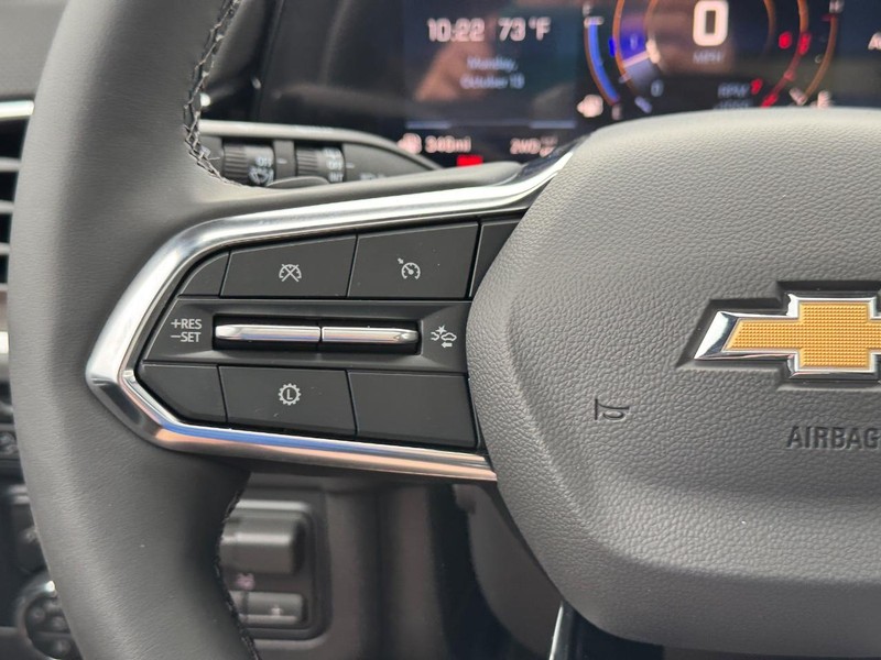 Chevrolet Tahoe Vehicle Full-screen Gallery Image 17