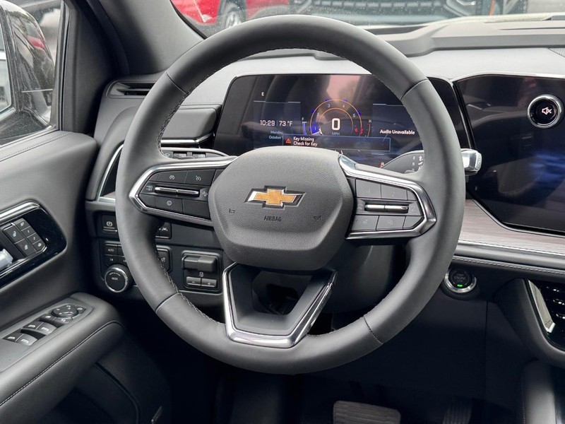 Chevrolet Tahoe Vehicle Full-screen Gallery Image 9