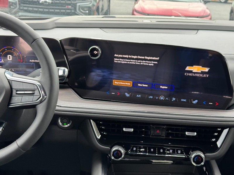 Chevrolet Tahoe Vehicle Full-screen Gallery Image 10