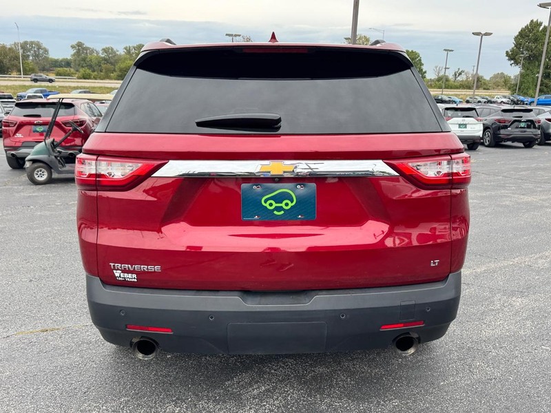 Chevrolet Traverse Vehicle Full-screen Gallery Image 6