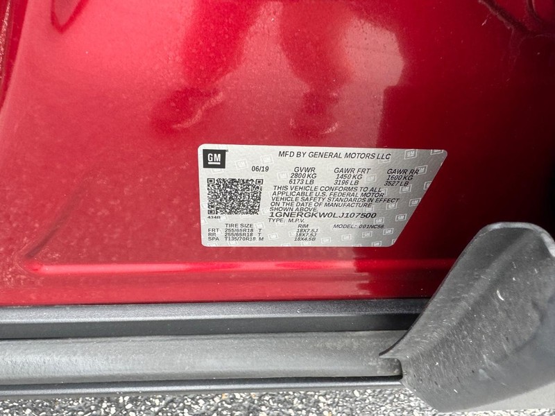 Chevrolet Traverse Vehicle Full-screen Gallery Image 24