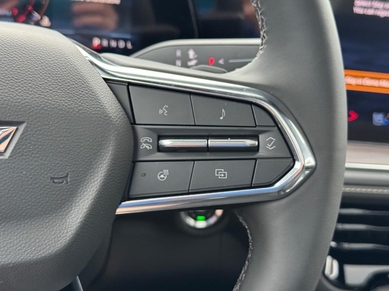 Chevrolet Tahoe Vehicle Full-screen Gallery Image 18