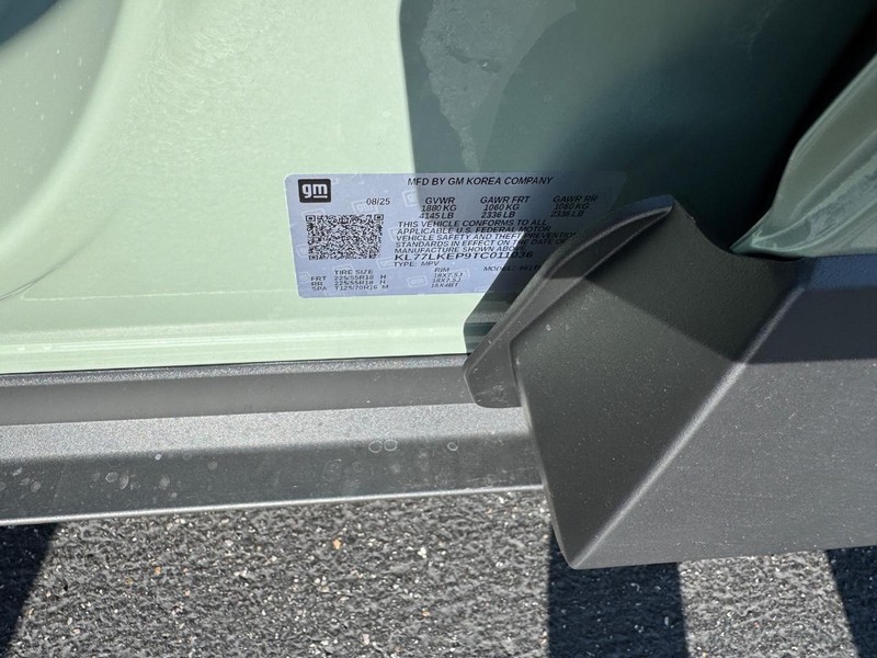 Chevrolet Trax Vehicle Full-screen Gallery Image 18