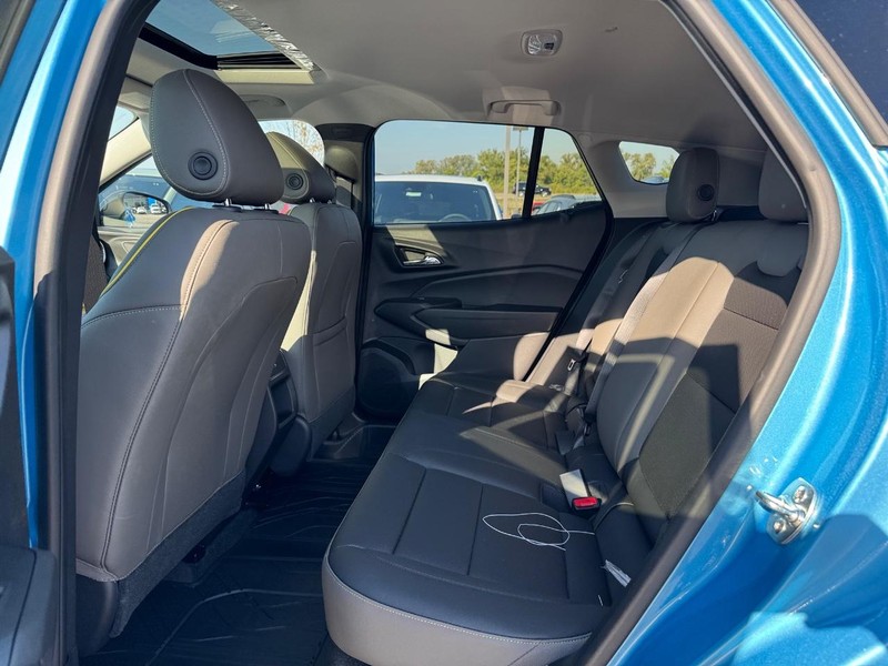 Chevrolet Trax Vehicle Full-screen Gallery Image 5