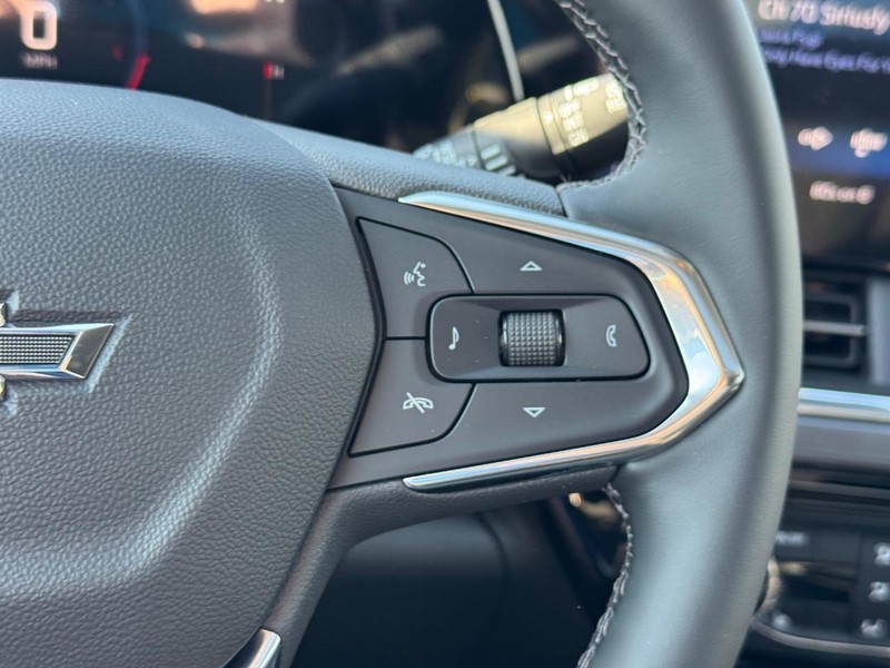 Chevrolet Trax Vehicle Full-screen Gallery Image 15