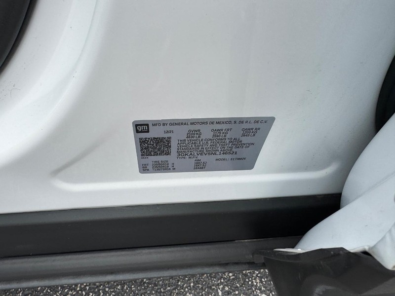 GMC Terrain Vehicle Full-screen Gallery Image 24