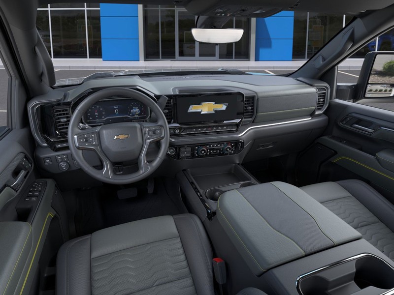 Chevrolet Silverado 2500HD Vehicle Full-screen Gallery Image 15