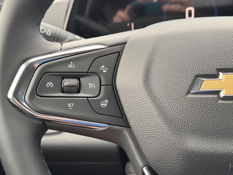 Chevrolet Trax Vehicle Full-screen Gallery Image 13