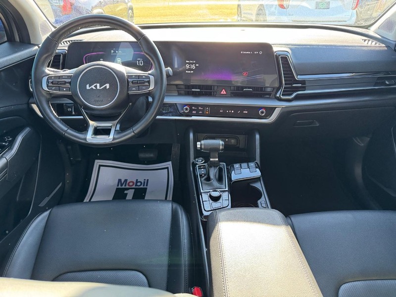 Kia Sportage Vehicle Full-screen Gallery Image 11