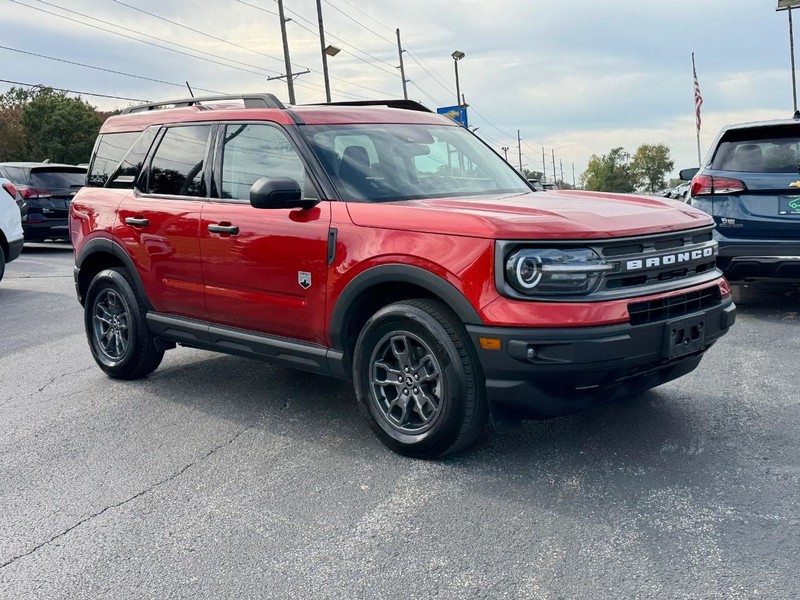 Ford Bronco Sport Vehicle Full-screen Gallery Image 7