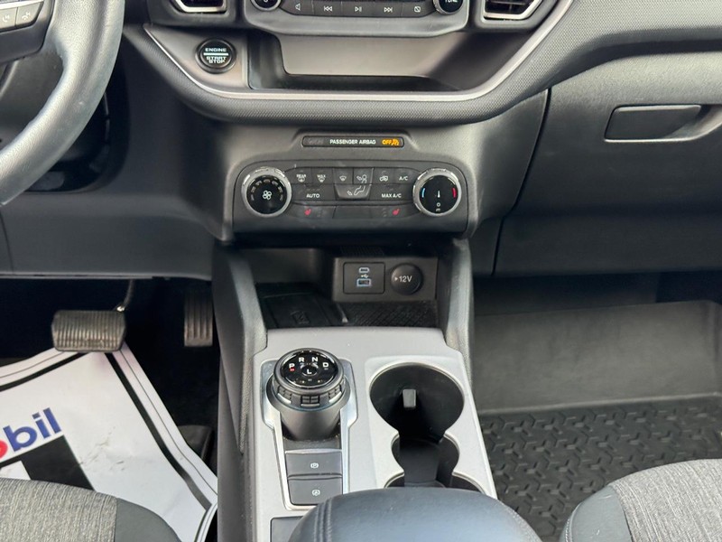 Ford Bronco Sport Vehicle Full-screen Gallery Image 14