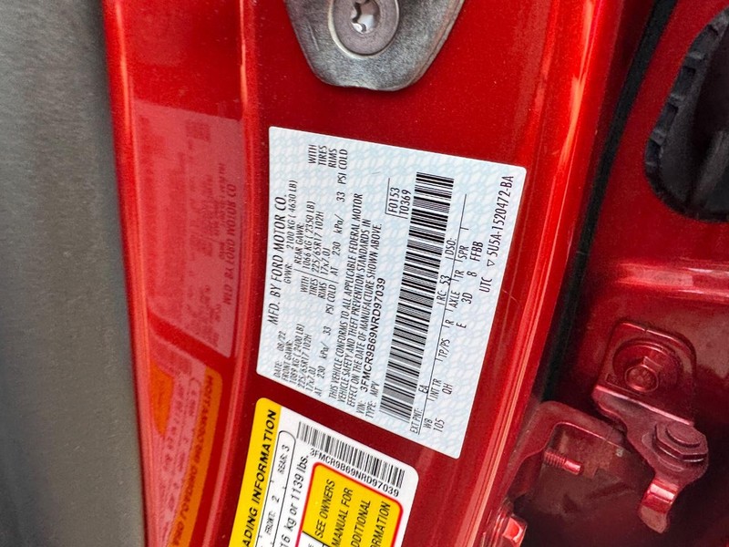 Ford Bronco Sport Vehicle Full-screen Gallery Image 23