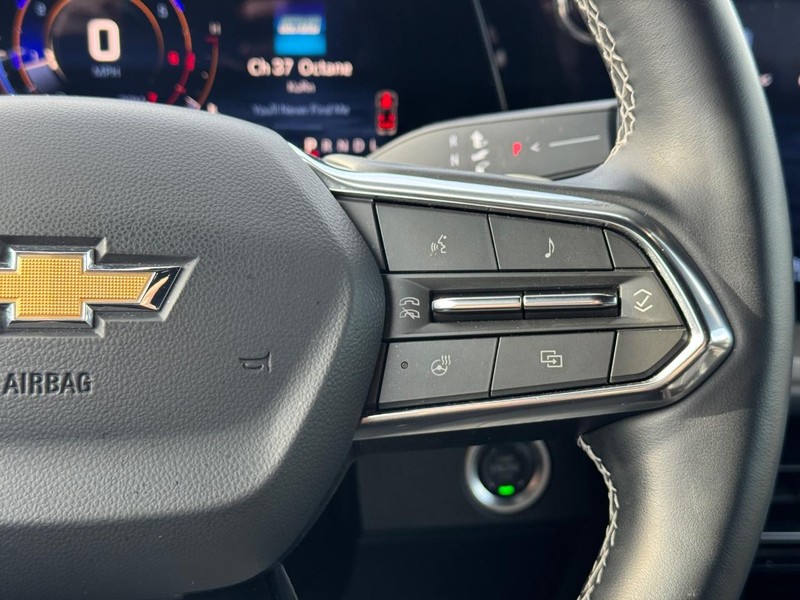 Chevrolet Traverse Vehicle Full-screen Gallery Image 21