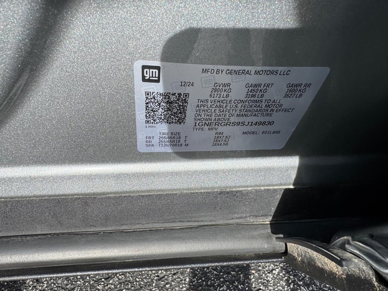 Chevrolet Traverse Vehicle Full-screen Gallery Image 24