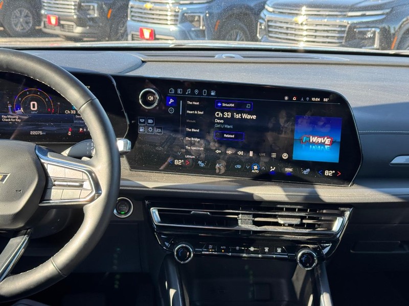 Chevrolet Traverse Vehicle Full-screen Gallery Image 15