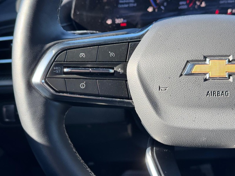 Chevrolet Traverse Vehicle Full-screen Gallery Image 20