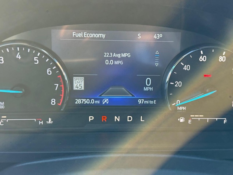 Ford Explorer Vehicle Full-screen Gallery Image 27