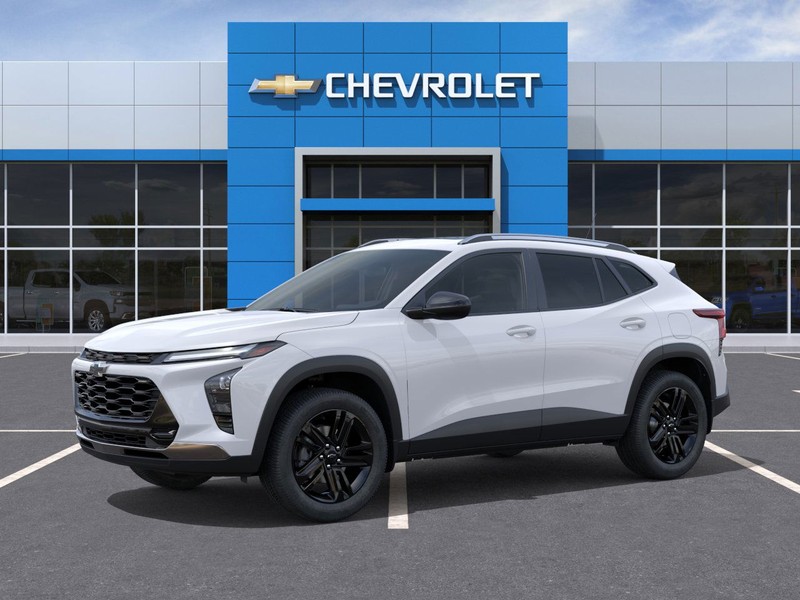 Chevrolet Trax Vehicle Full-screen Gallery Image 2