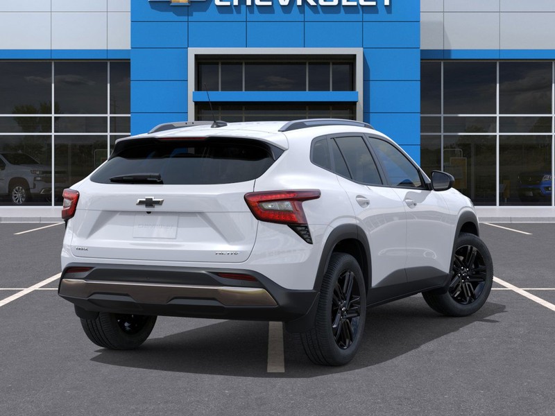 Chevrolet Trax Vehicle Full-screen Gallery Image 4