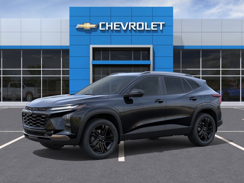 Chevrolet Trax Vehicle Full-screen Gallery Image 2