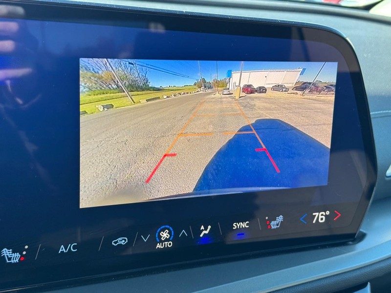 Chevrolet Traverse Vehicle Full-screen Gallery Image 20