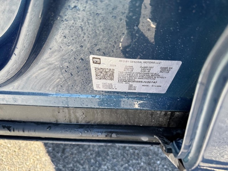 Chevrolet Traverse Vehicle Full-screen Gallery Image 22