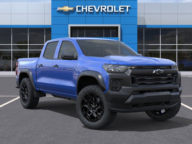 Chevrolet Colorado Vehicle Full-screen Gallery Image 7