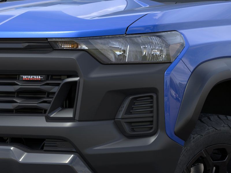 Chevrolet Colorado Vehicle Full-screen Gallery Image 10