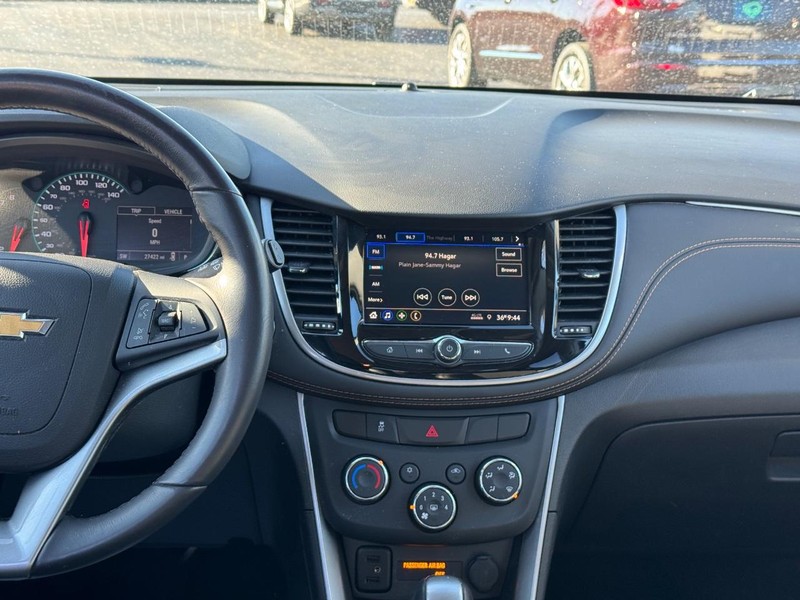 Chevrolet Trax Vehicle Full-screen Gallery Image 13