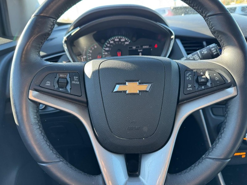 Chevrolet Trax Vehicle Full-screen Gallery Image 17